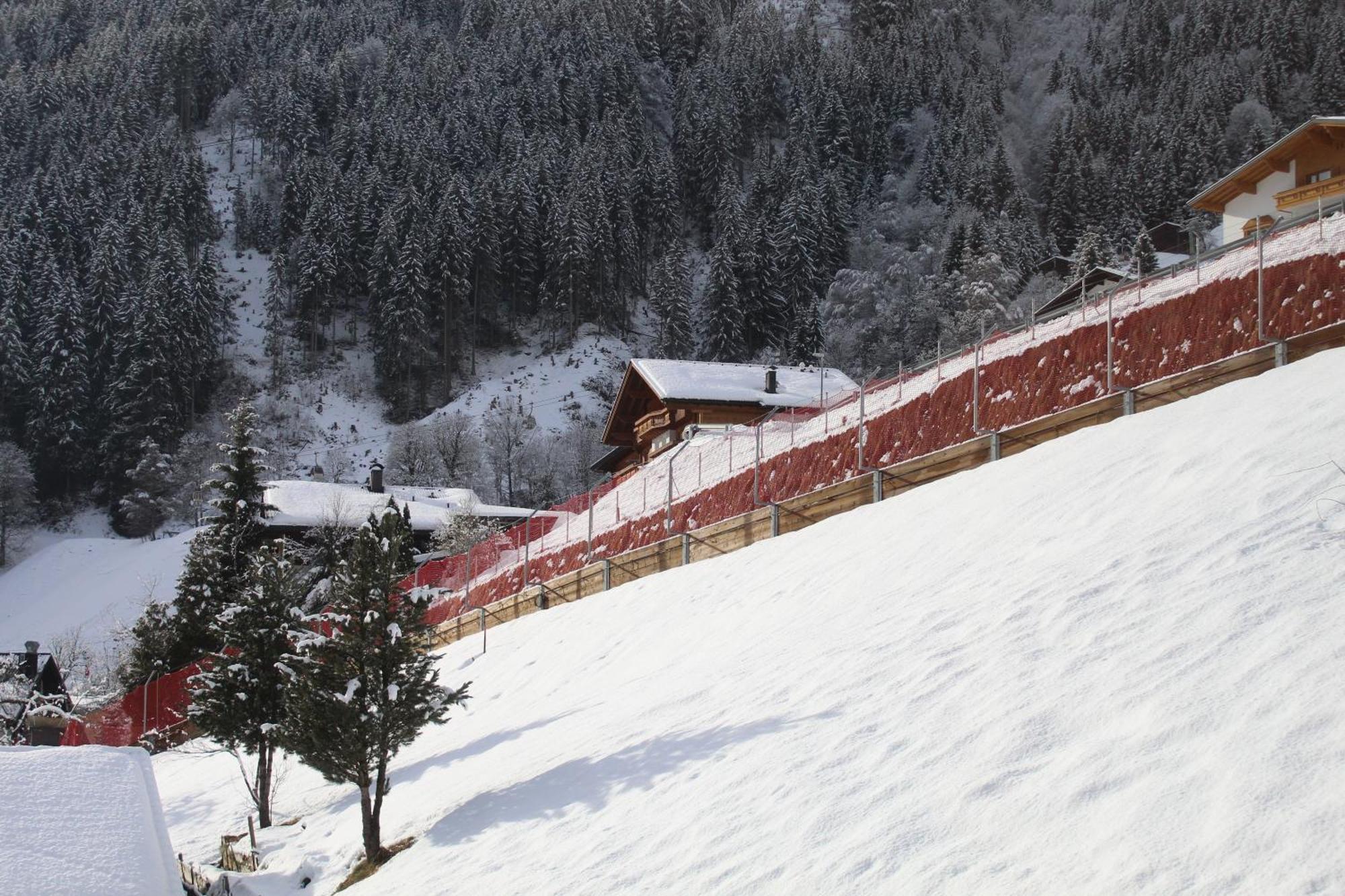 Pluenggas Chalets ガシュルン エクステリア 写真