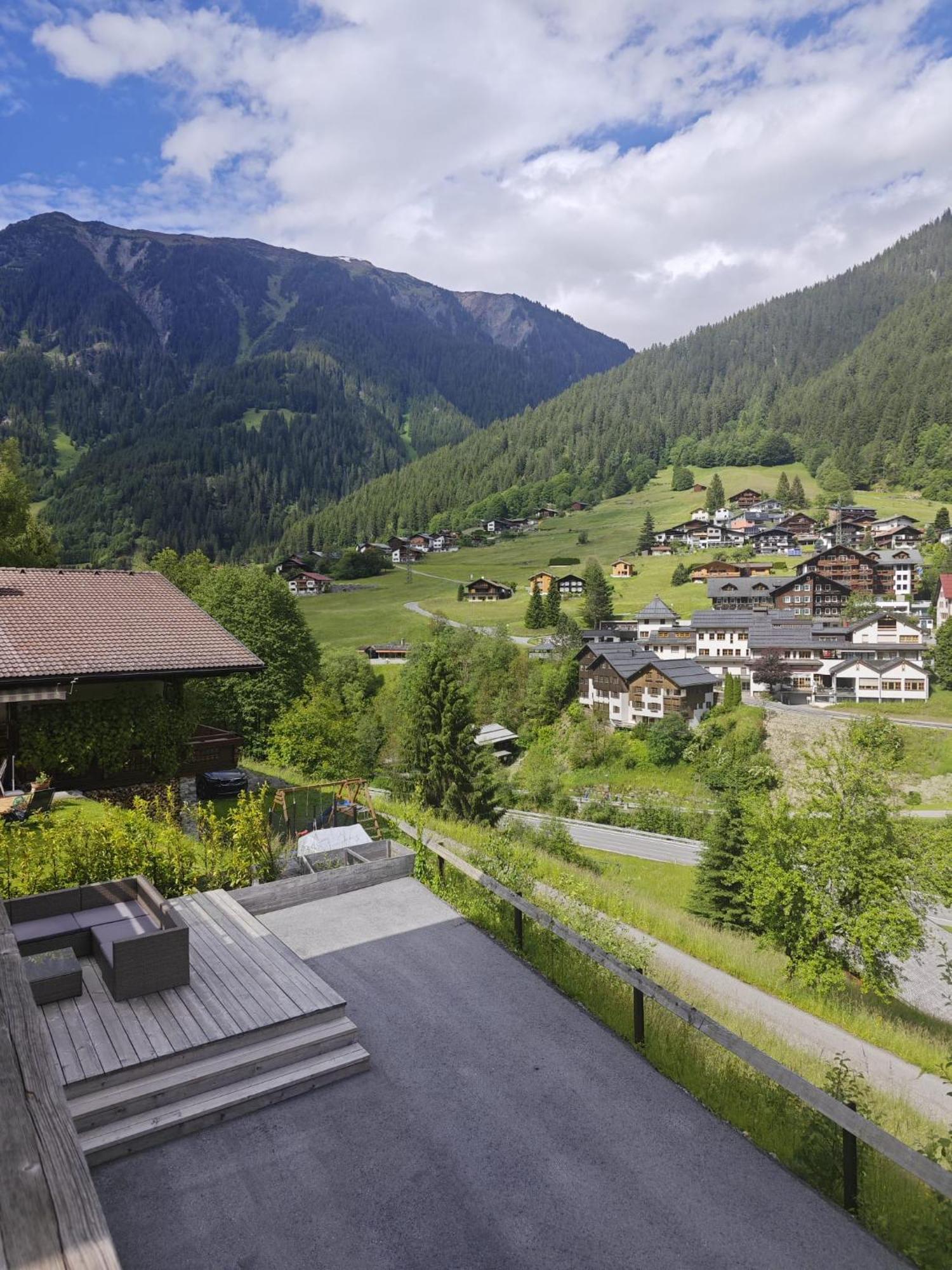 Pluenggas Chalets ガシュルン エクステリア 写真