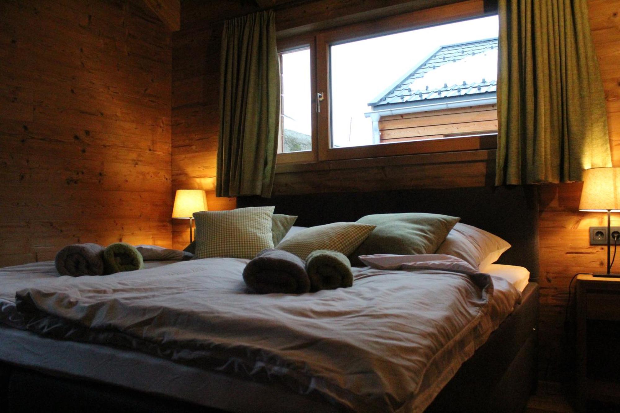 Pluenggas Chalets ガシュルン エクステリア 写真